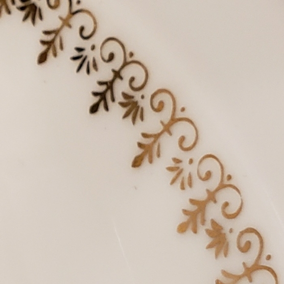 Andre Richard made in Japan porcelain pitcher with bowl. - Picture 5 of 11